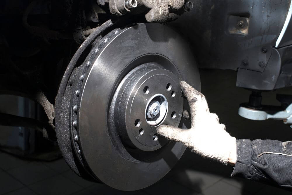 How to Tell When Your Brakes Need Repairing